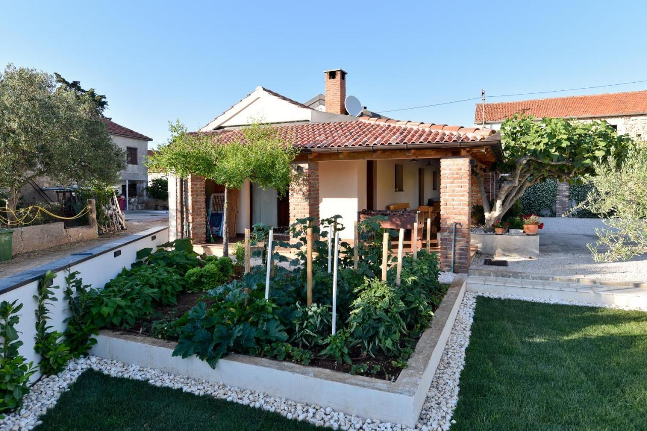 Debeljak Villa Navita Augustinus With Pool מראה חיצוני תמונה